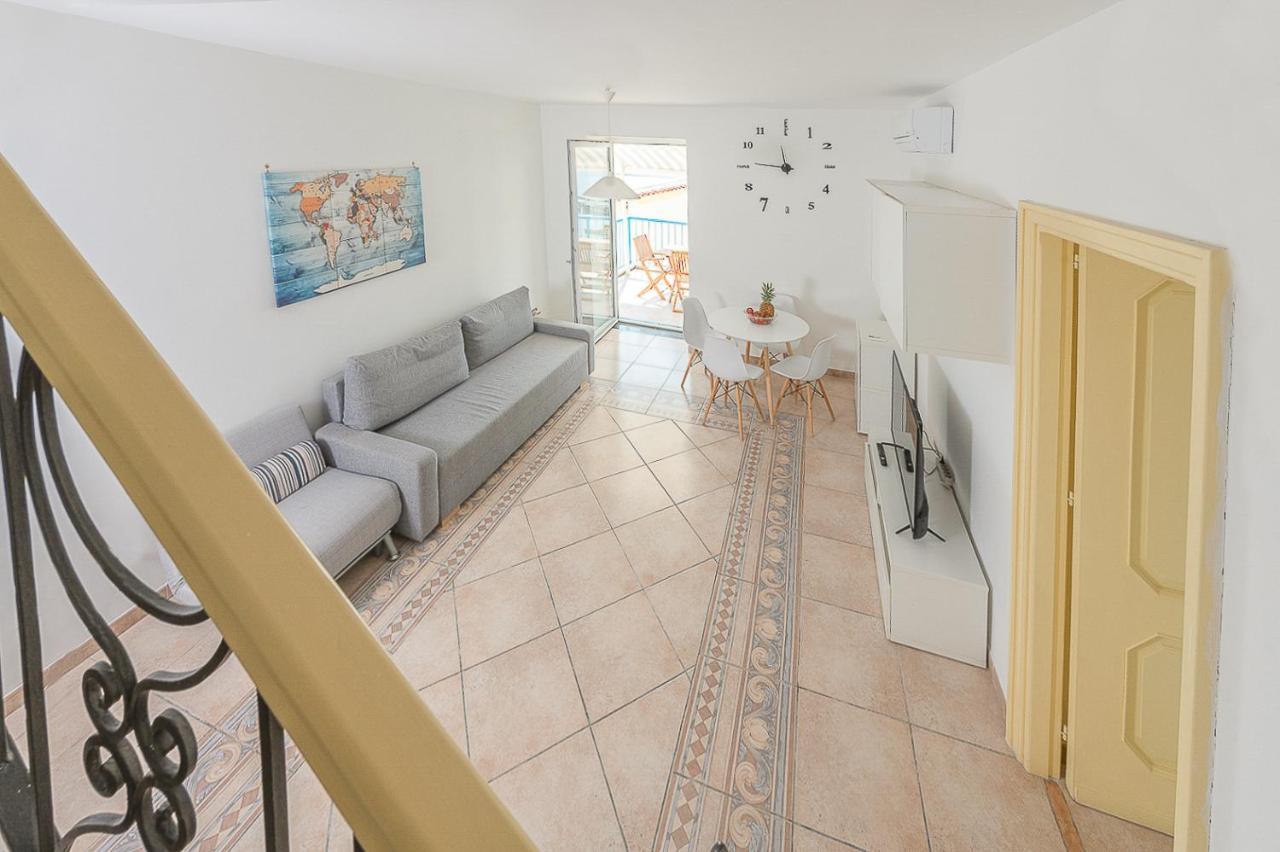 La Procidana House - Corricella Exlusive Terrace Villa Luaran gambar